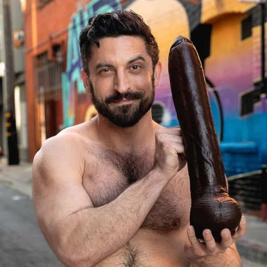 THIAGO DILDO LARGE DEEP BROWN Hankey's Toys 7